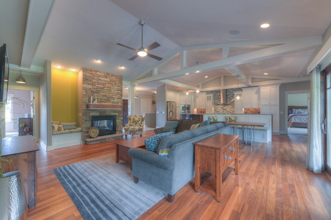 Smolen 2014 Parade of Homes_-16