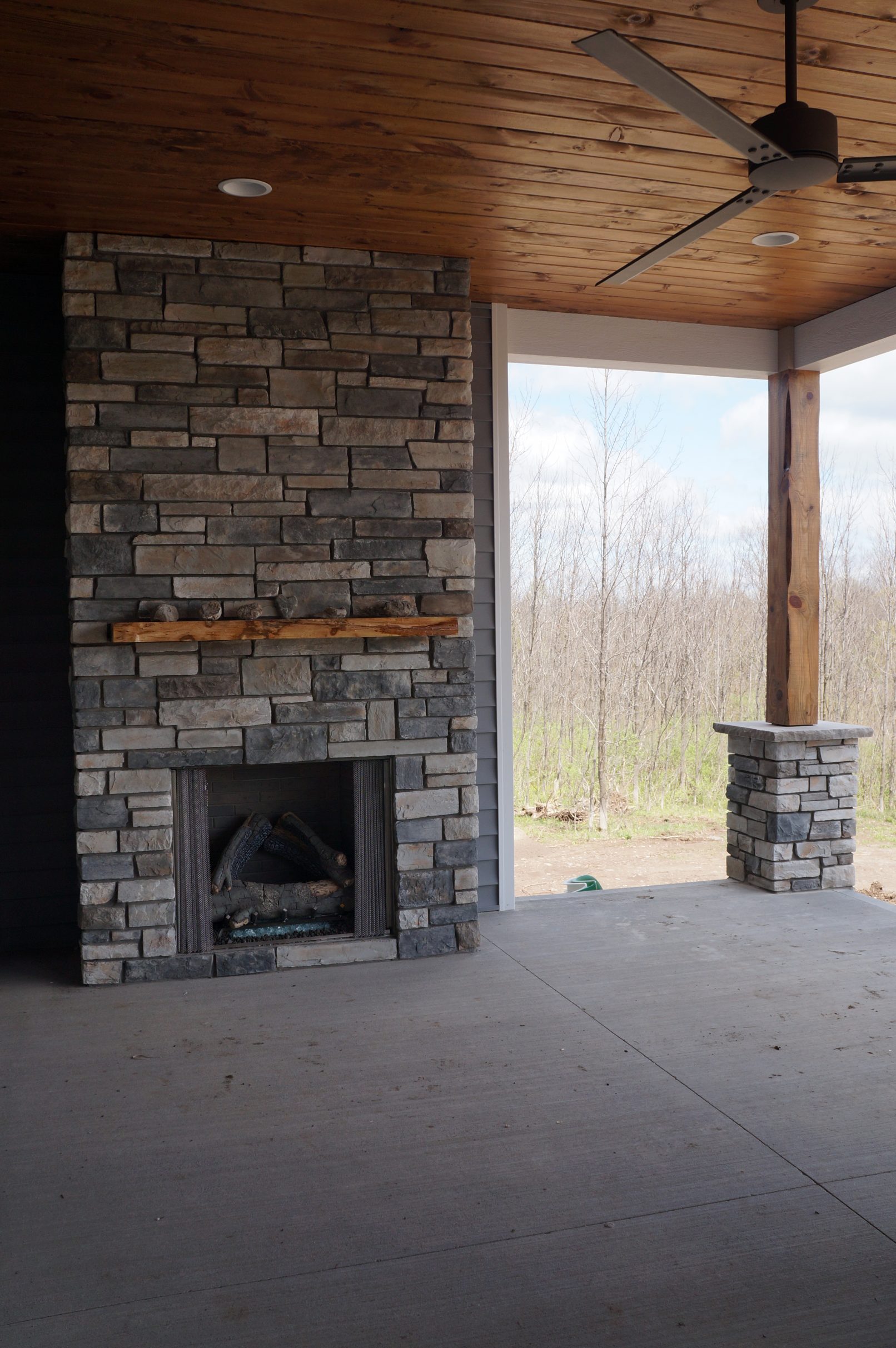 Covered Back Deck and Fireplace