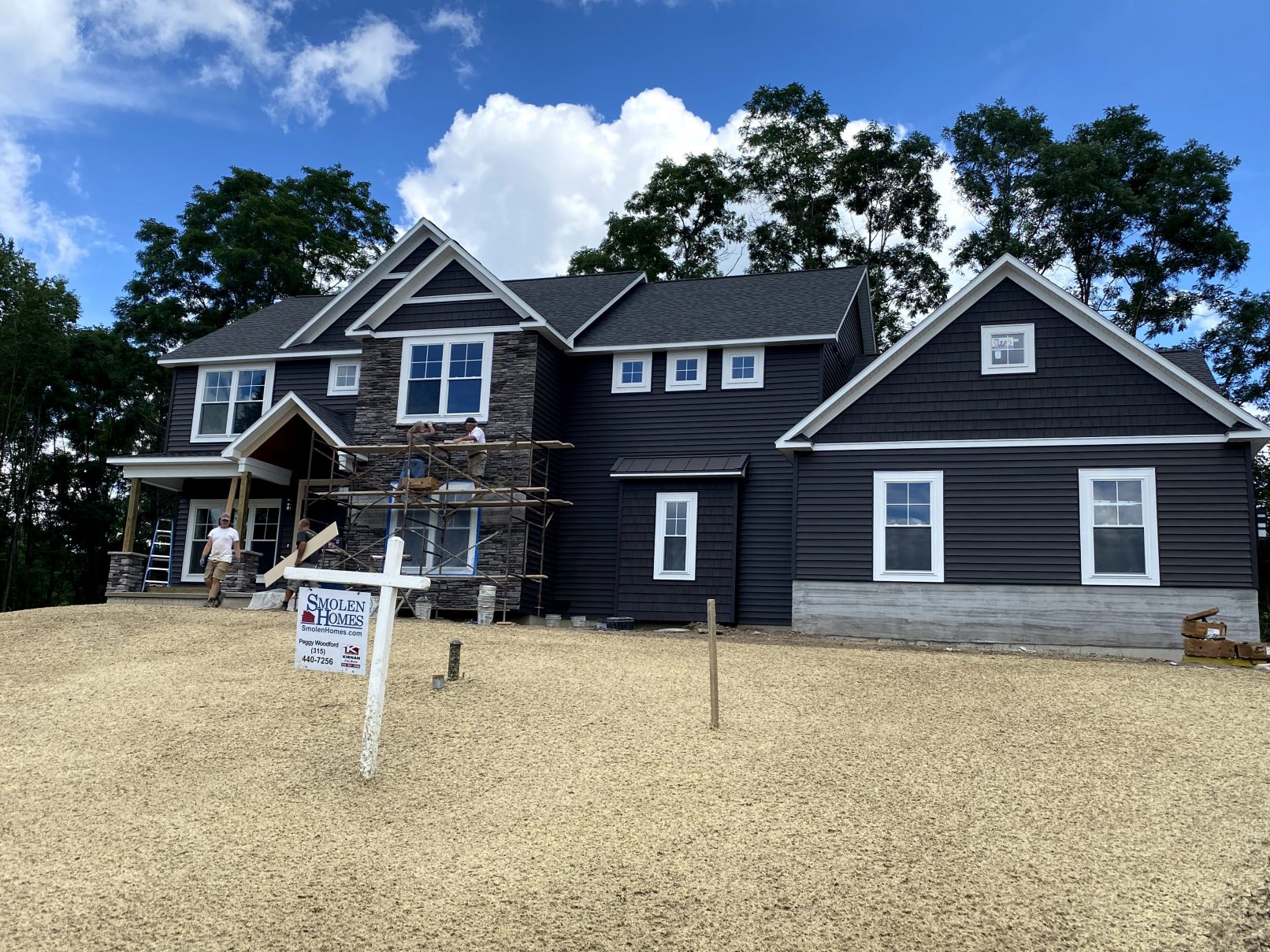 Fayetteville Colonial