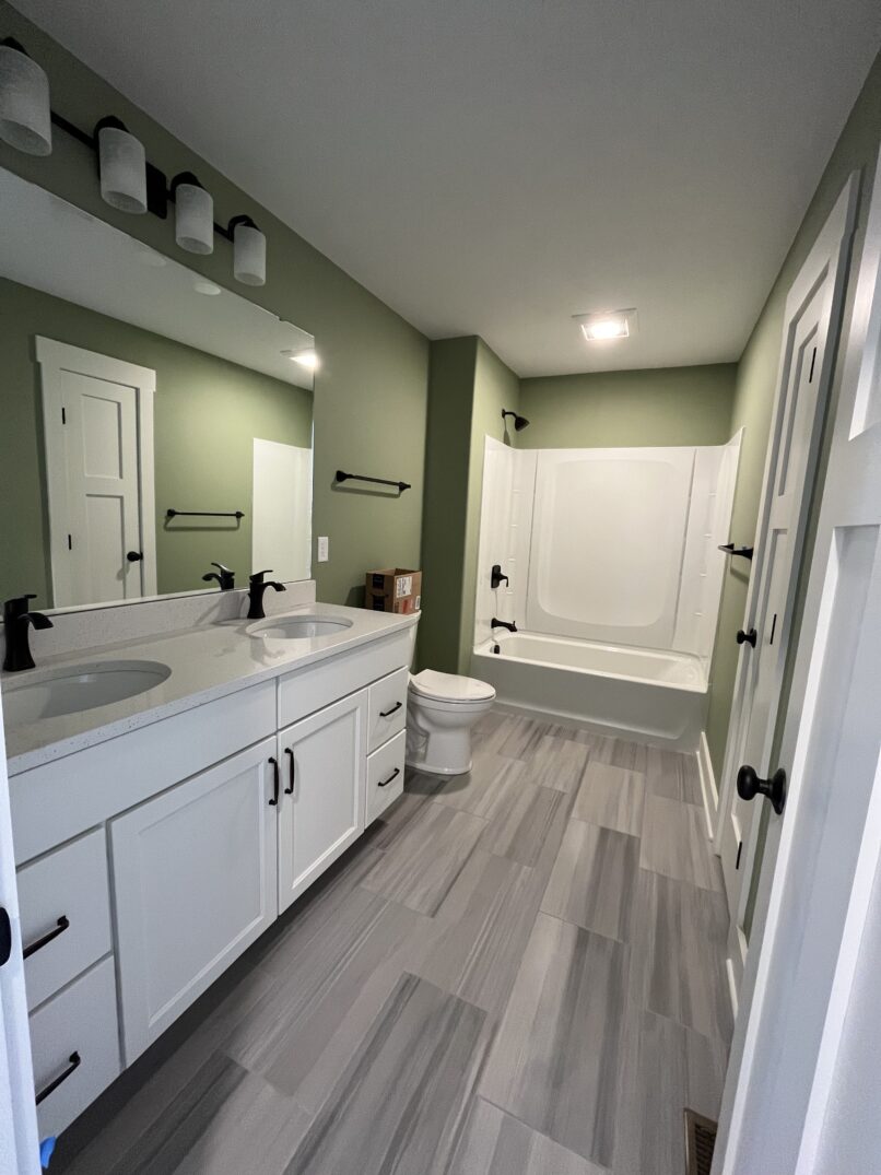 Smolen Homes, new construction Timber Banks